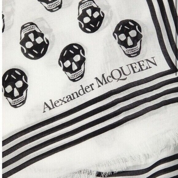 Alexander McQueen Skull Silk Biker Scarf - Picture 4 of 4